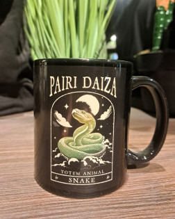 Mug Noir Totem Serpent